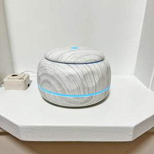 Daevana™ 300ml Essential Oil Diffuser – 7-Color LED Mood Light, Ultra-Quiet Aromatherapy Humidifier (USB Type-C, Auto-Shutoff)