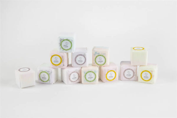 Natural Bath Bombs & Shower Steamers Gift Set